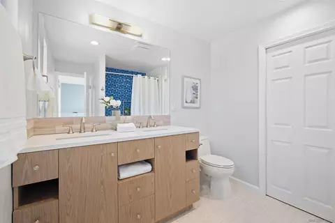 Bath - 1409 Santa Rosa, Oceanside, CA 92058 photo 4 of 5