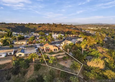 View/Area - 1409 Santa Rosa, Oceanside, CA 92058 photo 2 of 17