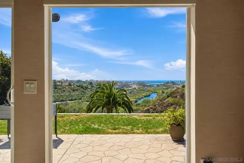 View/Area - 1409 Santa Rosa, Oceanside, CA 92058 photo 4 of 17