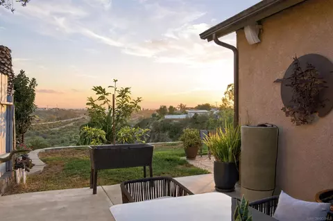 Exterior - 1409 Santa Rosa, Oceanside, CA 92058 photo 1 of 10