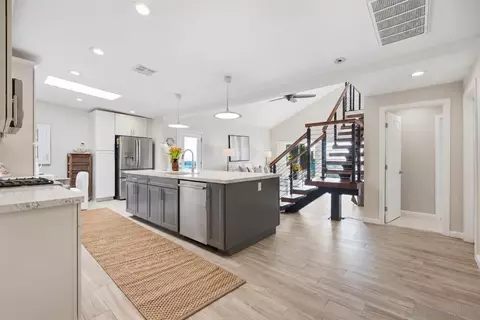 Entry Way - 1409 Santa Rosa, Oceanside, CA 92058 photo 1 of 2