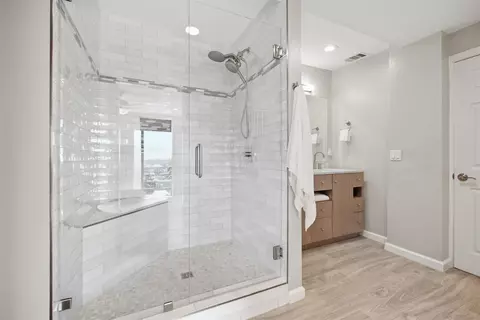 Bath - 1409 Santa Rosa, Oceanside, CA 92058 photo 3 of 5