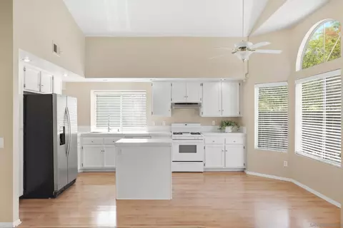 2808 Jed Rd, Escondido, CA 92027 photo 10