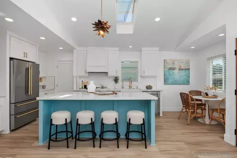 Kitchen - 754 Snapdragon St, Encinitas, CA 92024 photo 1 of 5