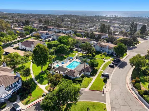 View/Area - 6905 Carnation Dr, Carlsbad, CA 92011 photo 11 of 12