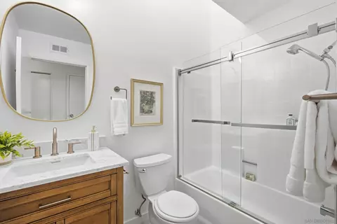 Bath - 6905 Carnation Dr, Carlsbad, CA 92011 photo 2 of 2