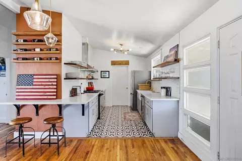 Kitchen - 302 Calla Ave, Imperial Beach, CA 91932 photo 3 of 4
