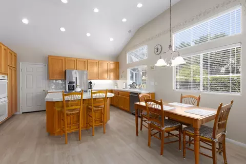 Kitchen - 1202 Calle Sonia, Fallbrook, CA 92028 photo 2 of 5