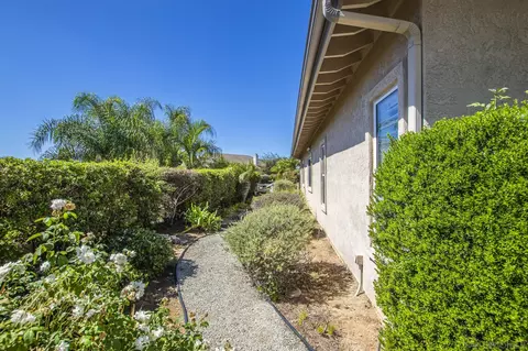 Exterior - 1202 Calle Sonia, Fallbrook, CA 92028 photo 8 of 18