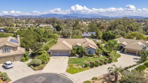 View/Area - 1202 Calle Sonia, Fallbrook, CA 92028 photo 3 of 11