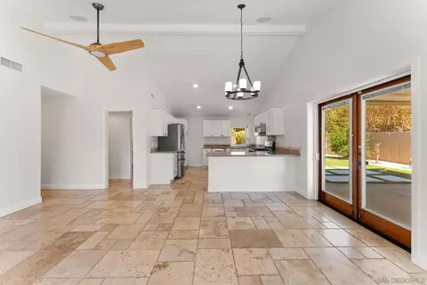 Living - 13432 Aubrey, Poway, CA 92064 photo 4 of 4