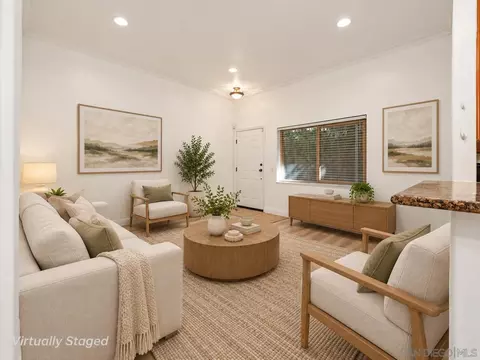 4521 55th St #2, San Diego, CA 92115