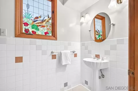 Bath - 4029 Alta Loma Dr, Jamul, CA 91935 photo 4 of 7