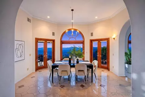 Dining - 4029 Alta Loma Dr, Jamul, CA 91935 photo 3 of 3