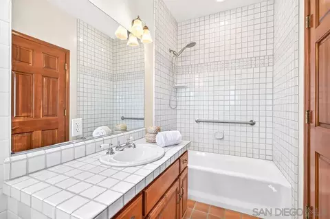 Bath - 4029 Alta Loma Dr, Jamul, CA 91935 photo 5 of 7