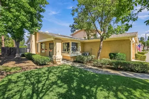 8360 Suntree Pl, San Diego, CA 92119