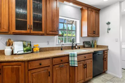Kitchen - 6031 Sinton, La Mesa, CA 91942 photo 3 of 6