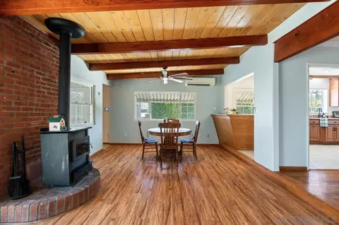 Dining - 6031 Sinton, La Mesa, CA 91942 photo 2 of 5