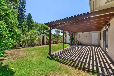 Exterior - 6031 Sinton, La Mesa, CA 91942 photo 6 of 16