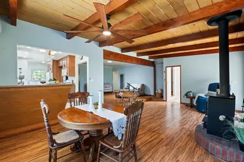 Dining - 6031 Sinton, La Mesa, CA 91942 photo 4 of 5