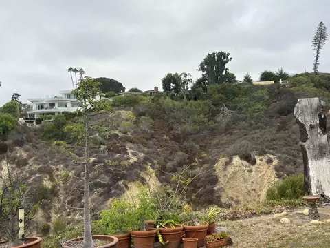 Exterior - 5943 La Jolla Corona Dr, La Jolla, CA 92037 photo 6 of 6