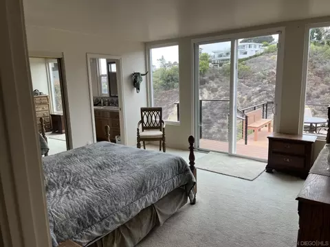 Bedroom - 5943 La Jolla Corona Dr, La Jolla, CA 92037 photo 1 of 3