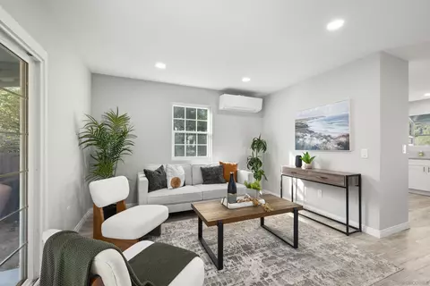 Living - 115 Beech Pl, El Cajon, CA 92021 photo 4 of 4