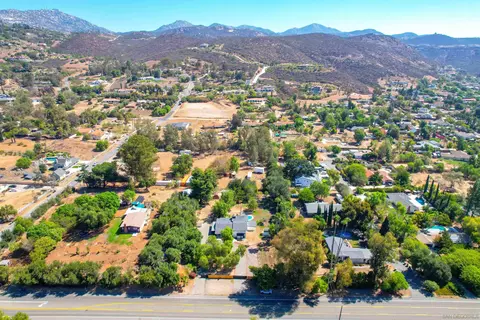 14911 Espola Rd, Poway, CA 92064