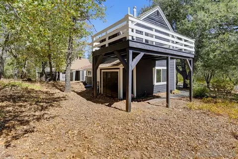Exterior - 4402 Pine Hills Rd, Julian, CA 92036 photo 12 of 13