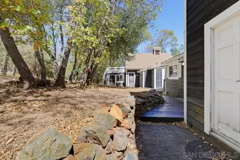 Exterior - 4402 Pine Hills Rd, Julian, CA 92036 photo 10 of 13