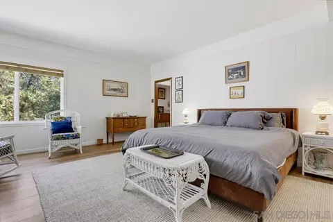Bedroom - 4402 Pine Hills Rd, Julian, CA 92036 photo 3 of 7