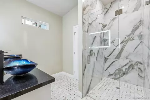 Bath - 836 C Ave, Coronado, CA 92118 photo 3 of 6