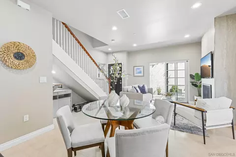 Dining - 836 C Ave, Coronado, CA 92118 photo 3 of 3