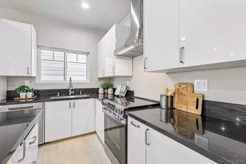 Kitchen - 836 C Ave, Coronado, CA 92118 photo 4 of 4