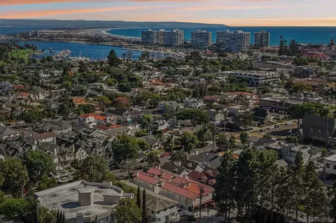 View/Area - 836 C Ave, Coronado, CA 92118 photo 3 of 11