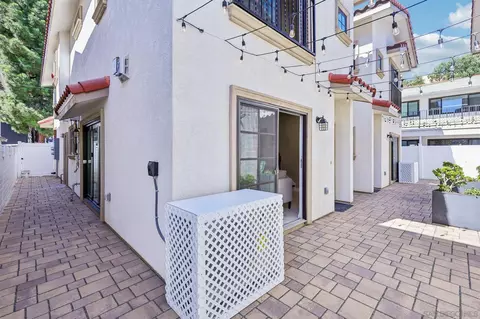 Exterior - 836 C Ave, Coronado, CA 92118 photo 2 of 9