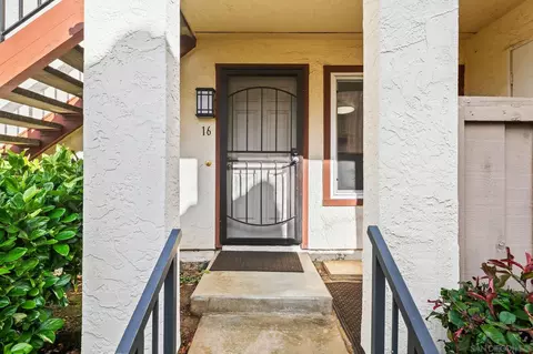 4070 Porte La Paz #16, San Diego, CA 92122