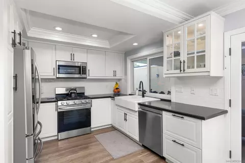 Kitchen - 1714 Knollfield Way, Encinitas, CA 92024 photo 1 of 4