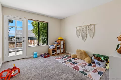 Bedroom - 1141 Cerro Largo Dr, Solana Beach, CA 92075 photo 6 of 8