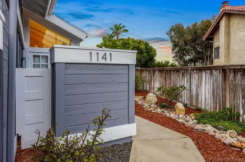 Exterior - 1141 Cerro Largo Dr, Solana Beach, CA 92075 photo 15 of 27