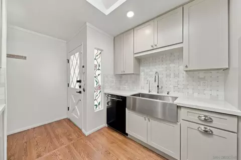 Kitchen - 8845 Fabienne Way, La Mesa, CA 91941 photo 2 of 3