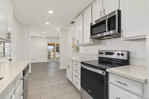 Kitchen - 8032 Poplin Dr, Santee, CA 92071 photo 4 of 4