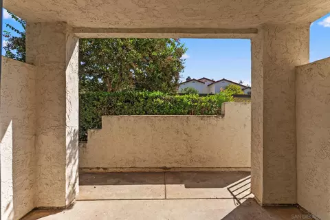 Exterior - 2425 Cranston Dr #31, Escondido, CA 92025 photo 2 of 8
