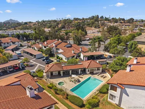 View/Area - 2425 Cranston Dr #31, Escondido, CA 92025 photo 2 of 4