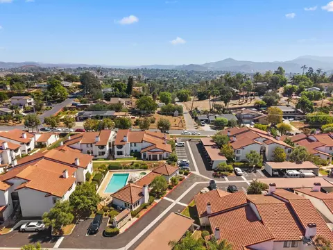 View/Area - 2425 Cranston Dr #31, Escondido, CA 92025 photo 4 of 4