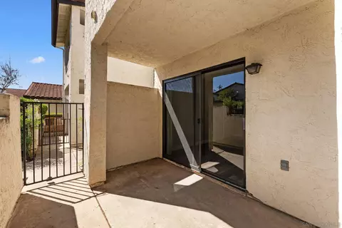 Exterior - 2425 Cranston Dr #31, Escondido, CA 92025 photo 4 of 8