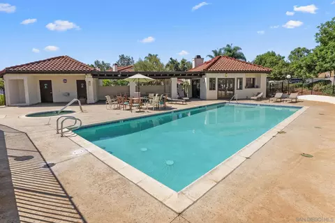 Exterior - 2425 Cranston Dr #31, Escondido, CA 92025 photo 6 of 8
