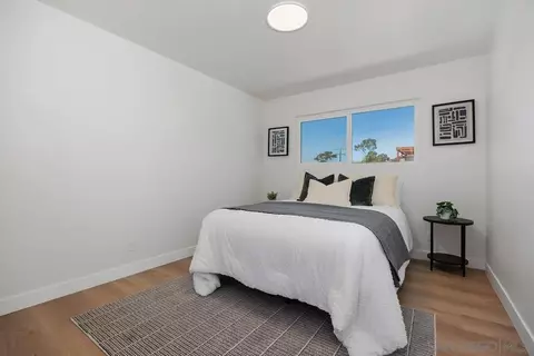 Bedroom - 2302 Greenbrier Dr, Oceanside, CA 92054 photo 5 of 9