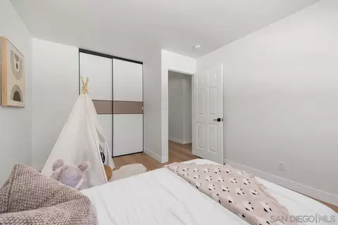 Bedroom - 2302 Greenbrier Dr, Oceanside, CA 92054 photo 4 of 9