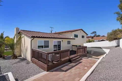 Exterior - 2302 Greenbrier Dr, Oceanside, CA 92054 photo 7 of 7